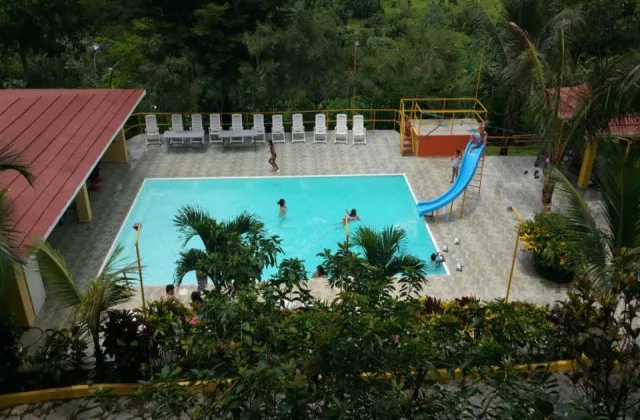 Hotel Colinas Bethel Bonao pool 2